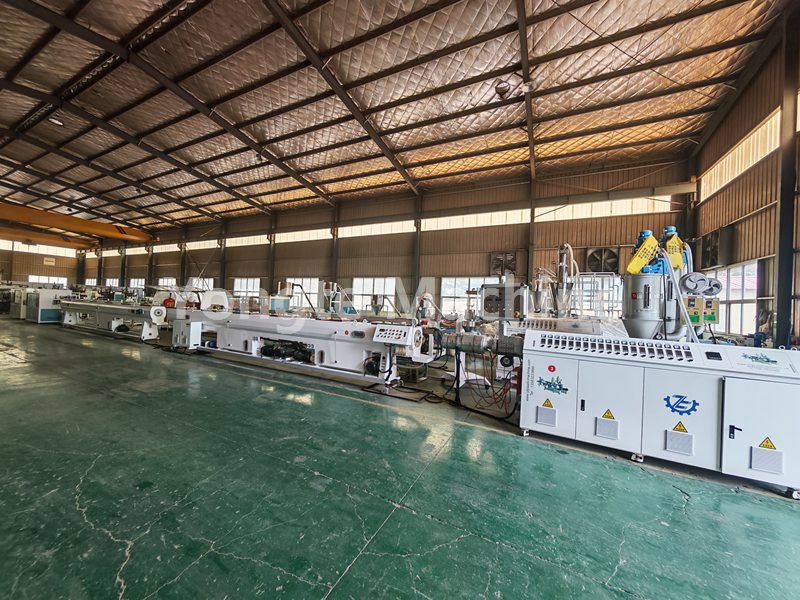 Высокоскоростная машина для производства полиэтиленовых труб диаметром 16-63 мм для клиента из Аргентины